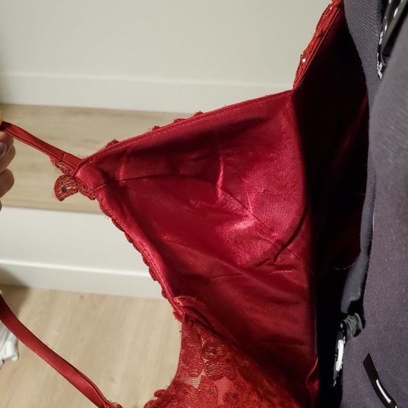 Dark Red Gown - Picture 9 of 9